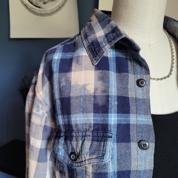 Urban Renewal Recycled Bleached Flannel (One Size) - Picture 7 of 8